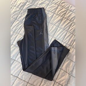 Jordan Essentials Tracksuit Pants NWT